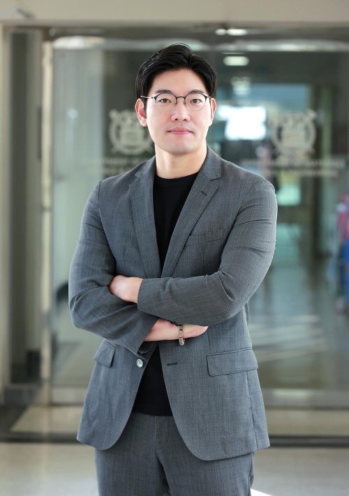 강기석